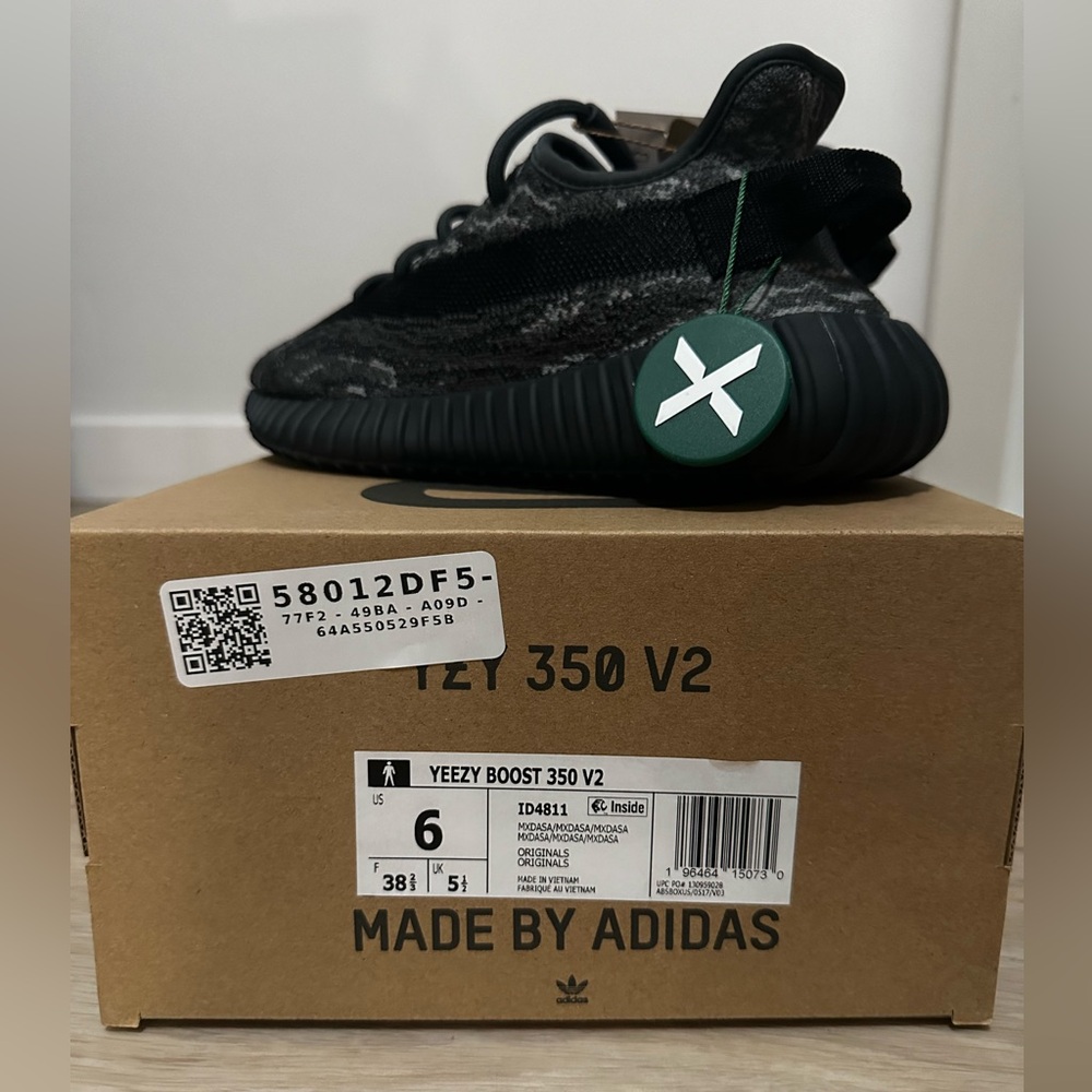 adidas Yeezy Boost 350 V2 MX Dark Salt